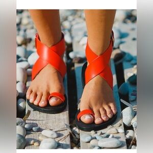 Kionas Dione Greek Made Wearable Art Strappy Red Leather Sandals US 8/8.5 NWOT